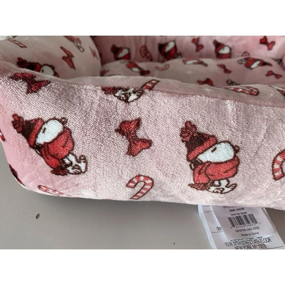 Peanuts Snoopy Small Dog Cat Pet Cozy Cuddler Bed Christmas Pink Candy Cane‎ NEW